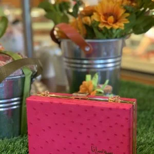 Clutch Tribeca avestruz personalizado